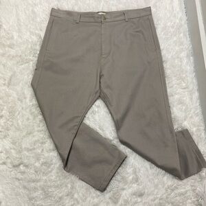 COS,LIGHT GREY, MEN,CHINOS PANTS. SIZE- 38 R.